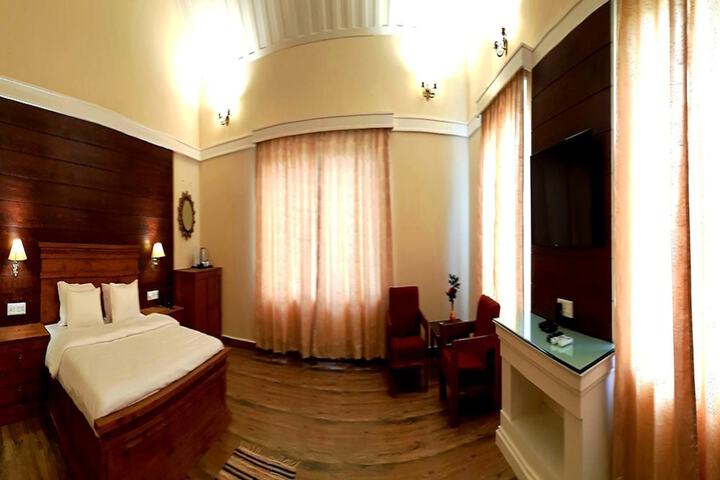 Room 31 of 60
