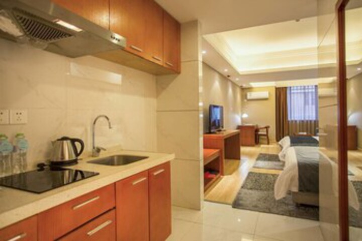 Room 64 of 70