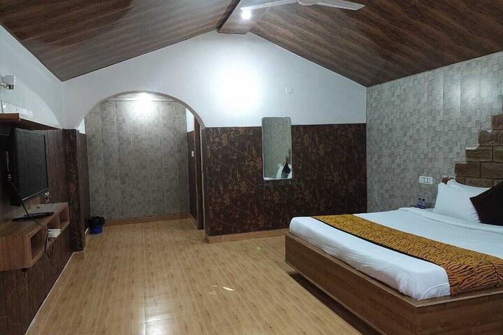 Room 7 of 21