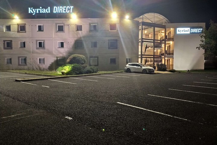 Hotel 35 of 39