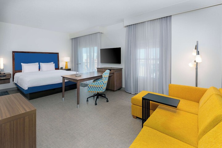 Room 21 of 68