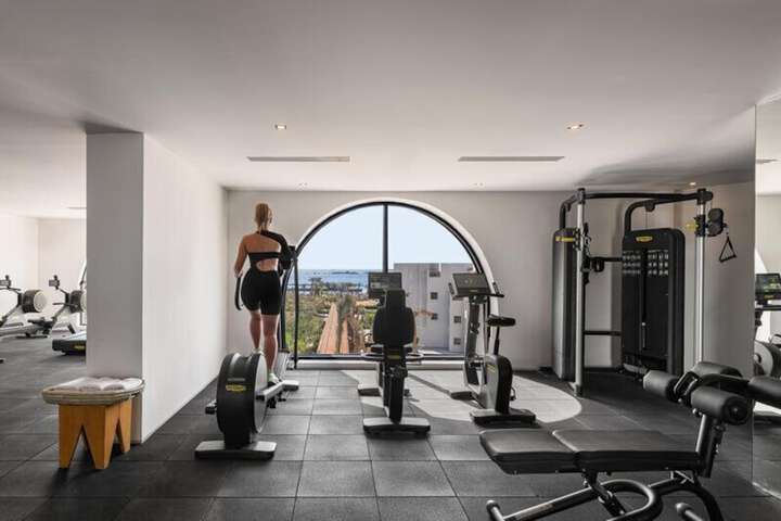 Health and Fitness 100 of 171