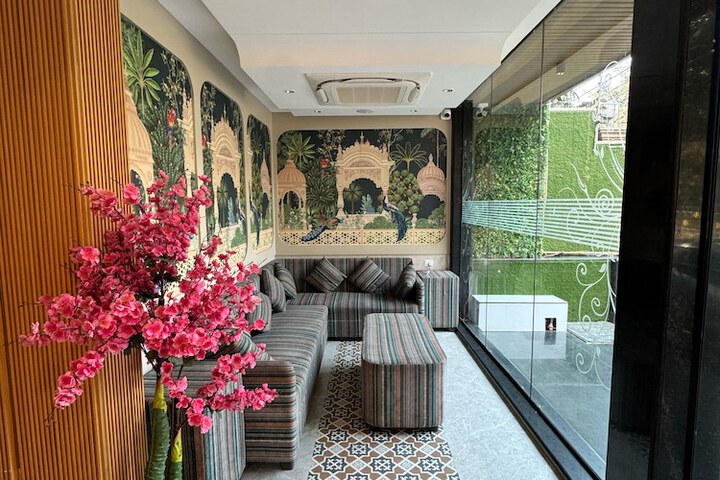Hotel Interior 5 of 23