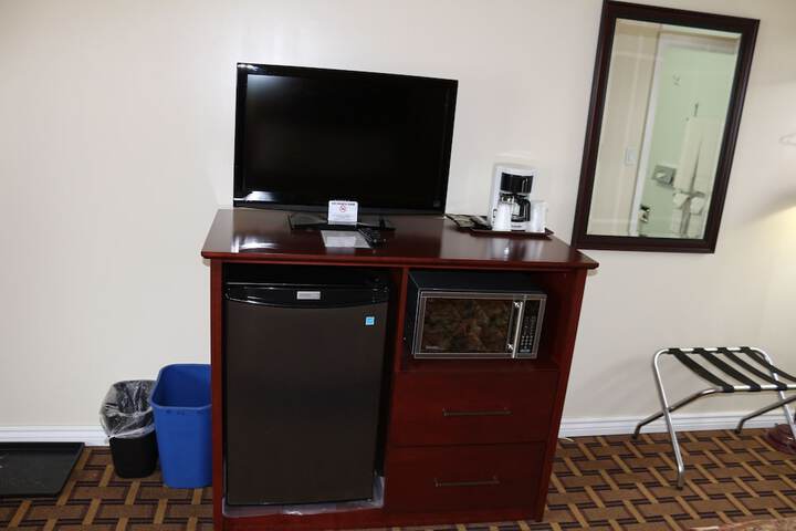 Room 33 of 56
