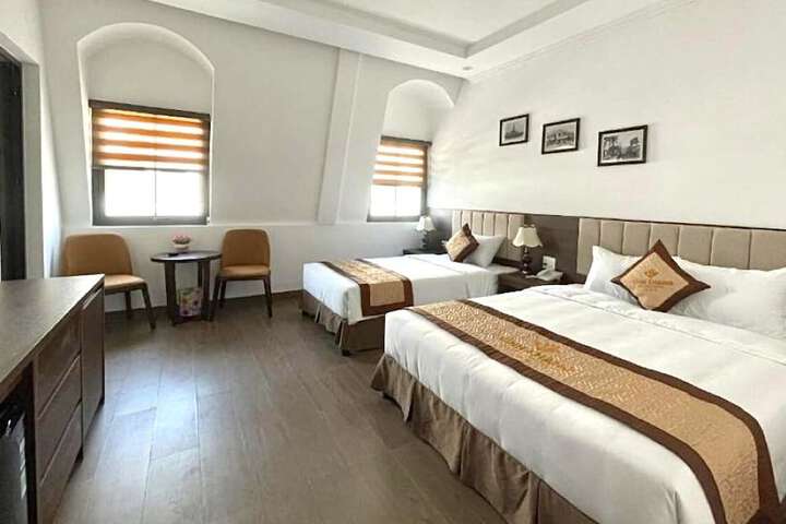 ViNH KHANG HA LONG HOTEL in Ha Long