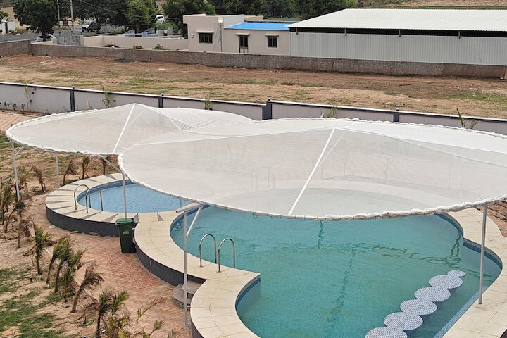 Pool 16 of 24