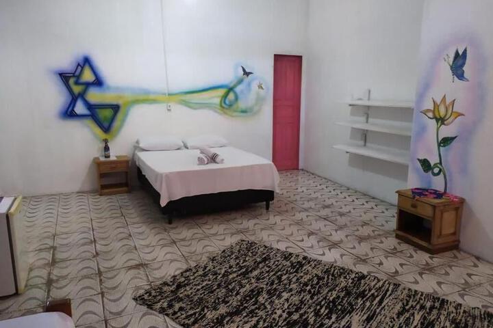Room 14 of 37
