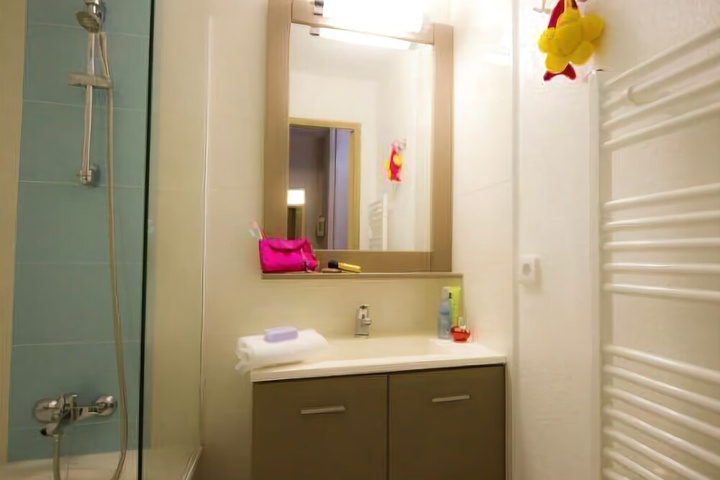 Room 7 of 21