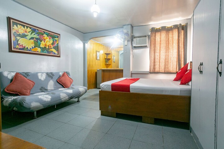 Room 21 of 35