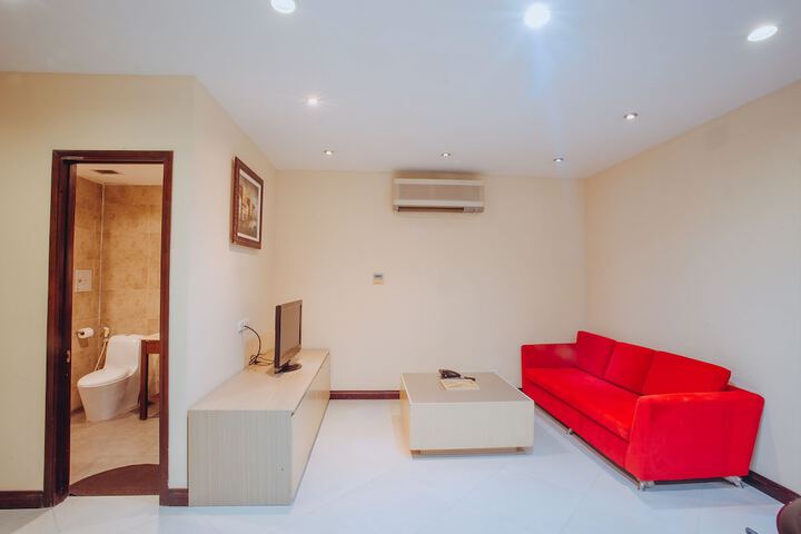 Room 14 of 26