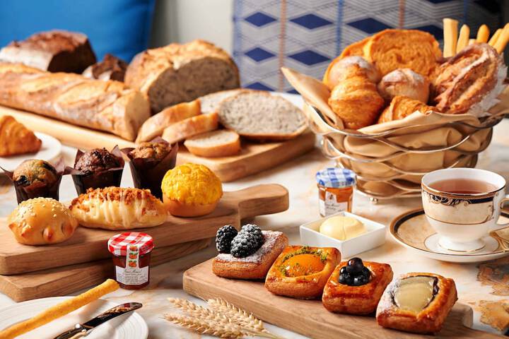 Breakfast/Coffee Service 54 of 85
