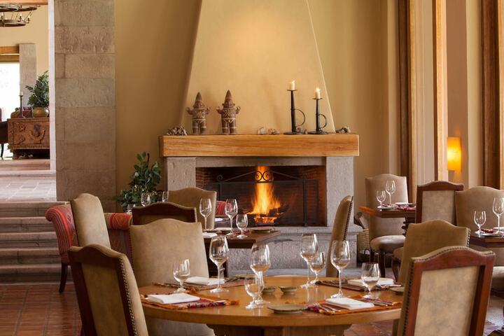 Dining Photos