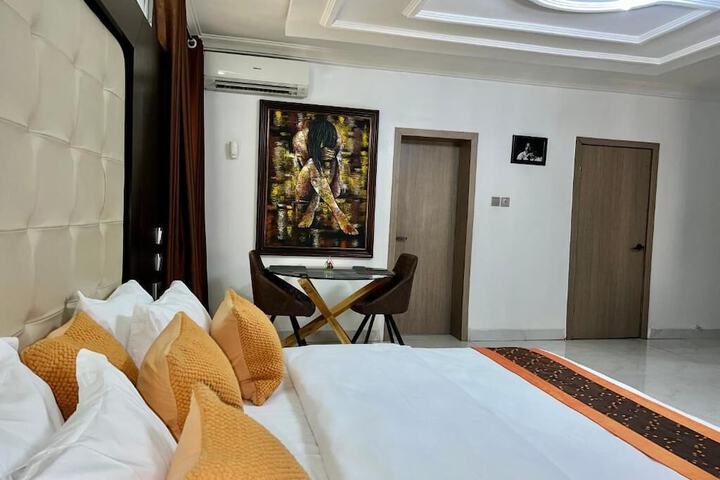 Room 25 of 50