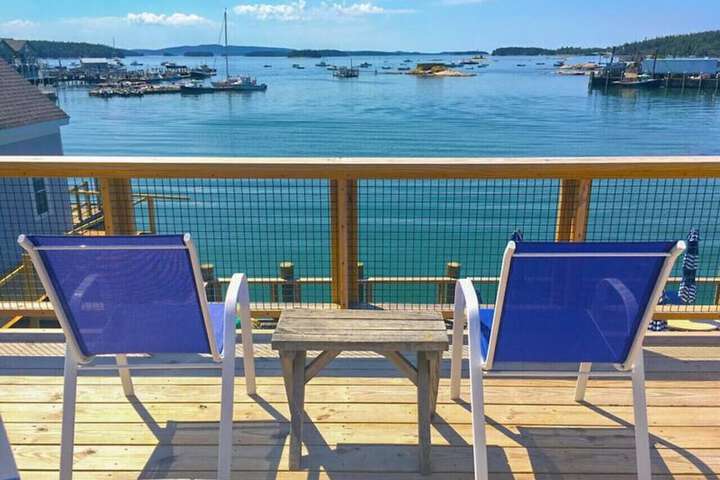 Sundeck 97 of 113