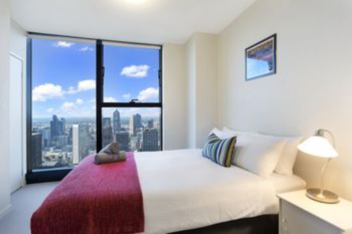 Room 4 of 14