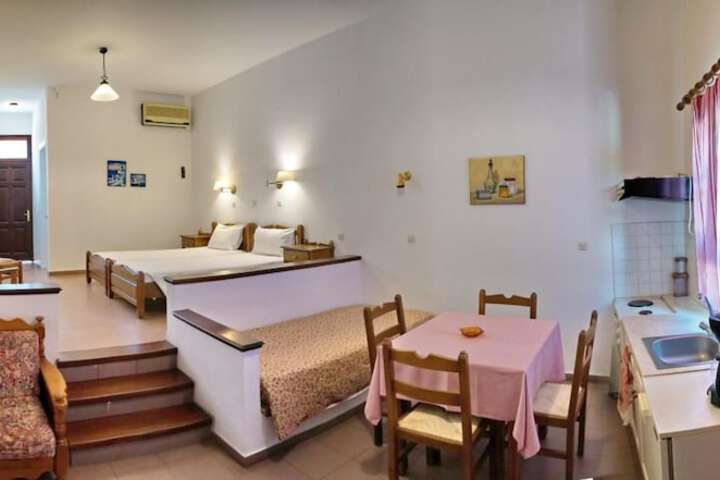 Room 5 of 35