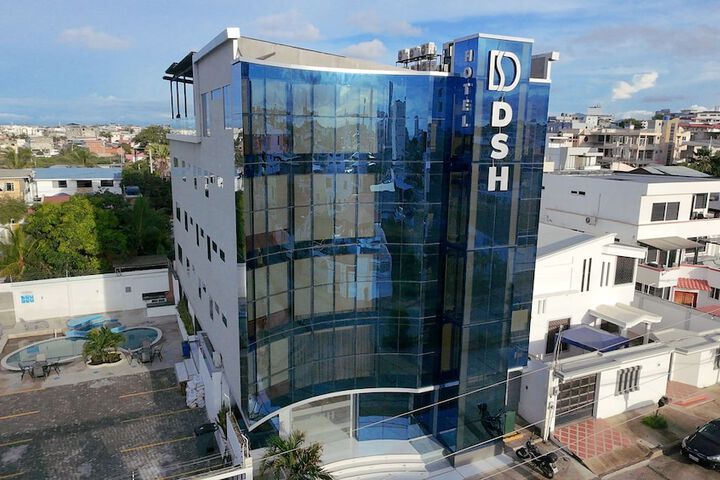 Hotel DSH in Manta