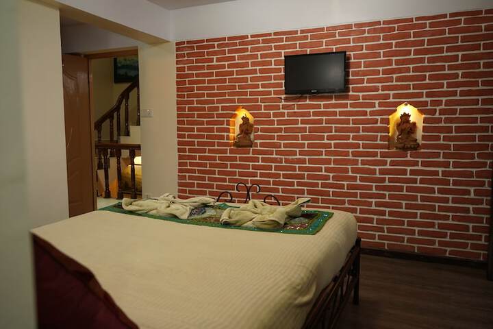Room 25 of 56