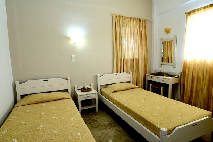 Room 13 of 54