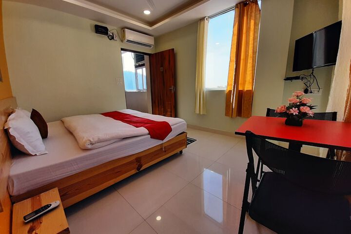 Room 13 of 56