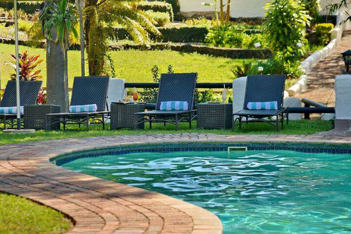 Pool 58 of 103