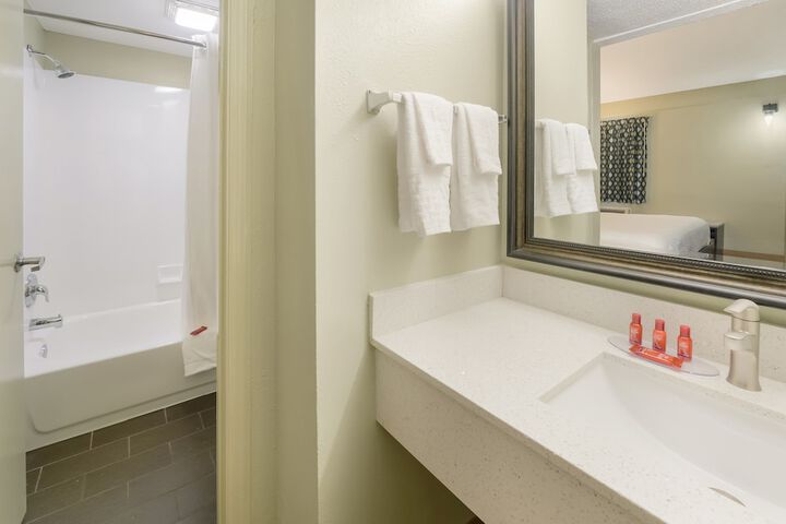 Accessible 1 King Mobility Accessible Communication Assistance Bathtub Work Desk Microwave and Ref (14 of 14)