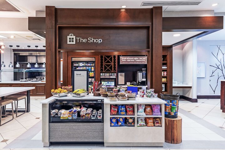 Snack bar