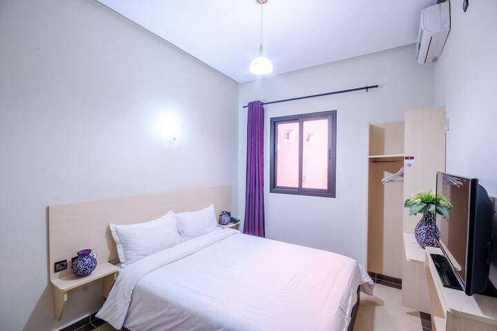 Room 8 of 78