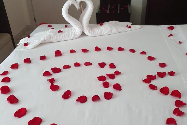 Room 8 of 38