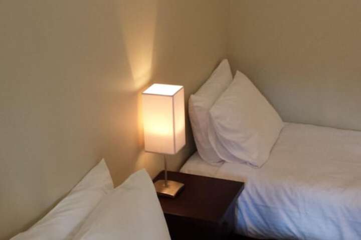 Room 12 of 50