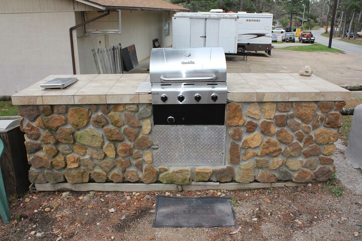 Property Grounds 191 of 219
