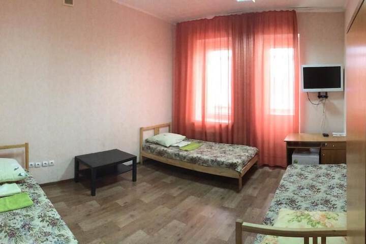 Room 4 of 40
