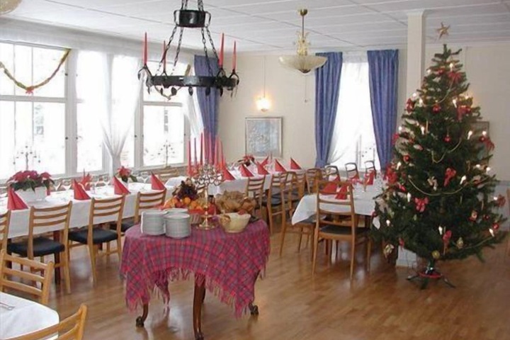 Dining Photos