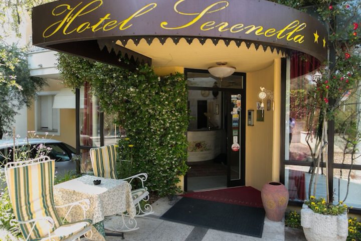 Hotel 88 of 99