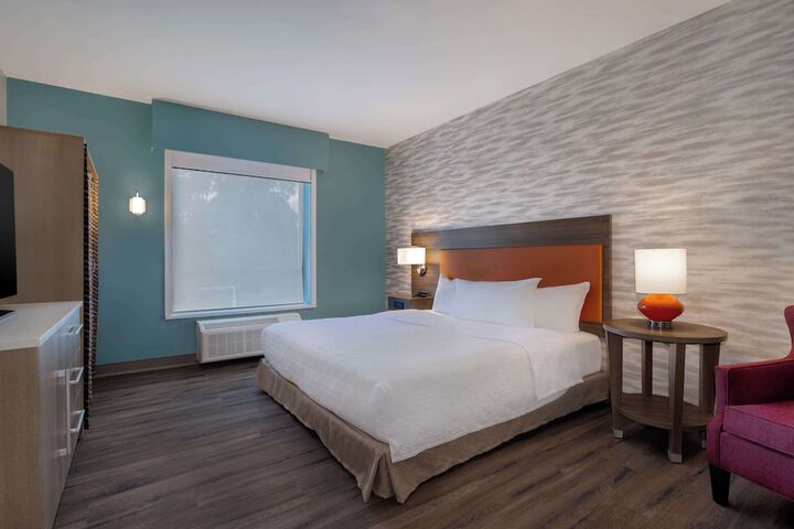 1 King Bed Studio Suite (16 of 22)
