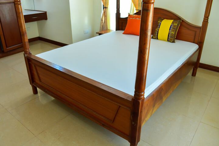 Room 8 of 39