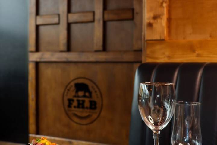 Dining Photos