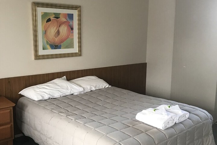 Room 48 of 156