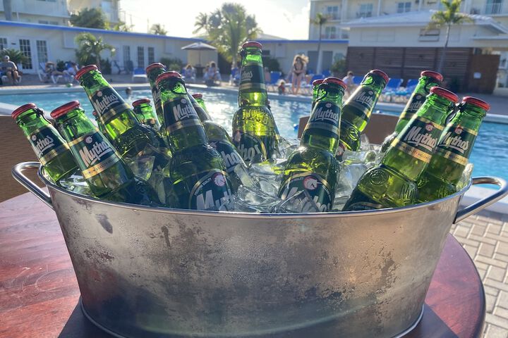 Pool 103 of 142