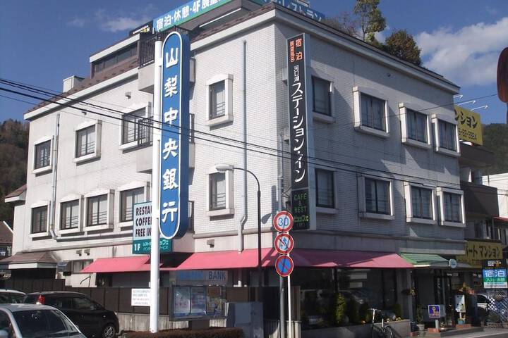Hotel 71 of 74