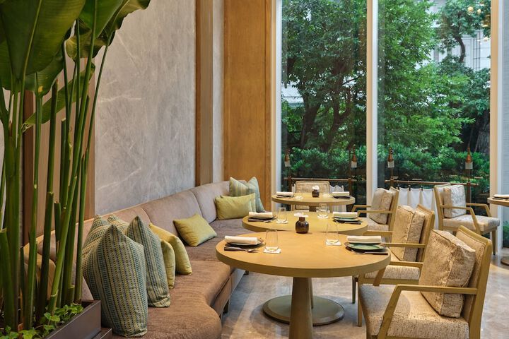 Dining 96 of 178