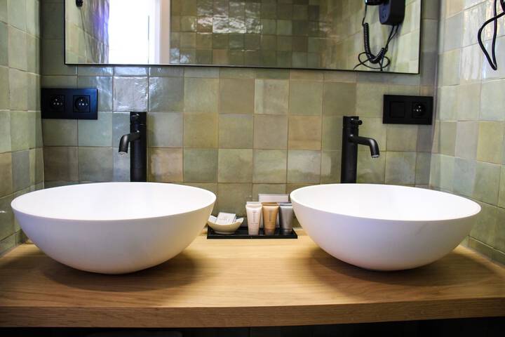 Bath Photo