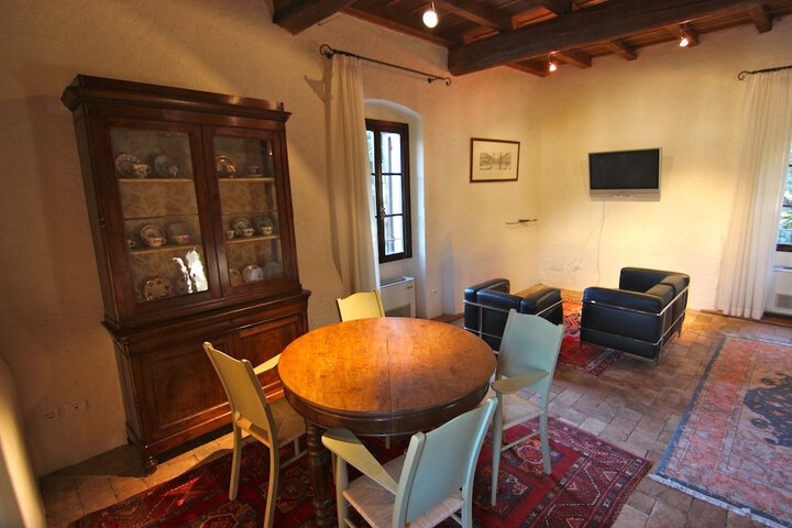 Room 85 of 175