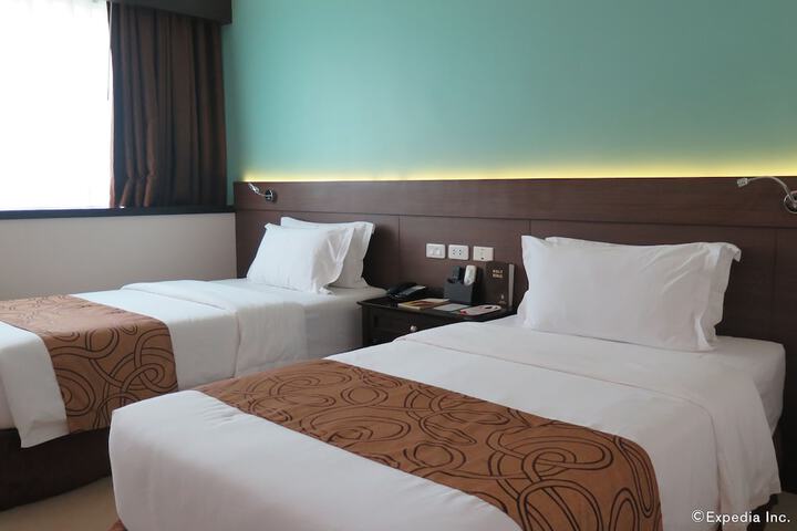 Room 20 of 63