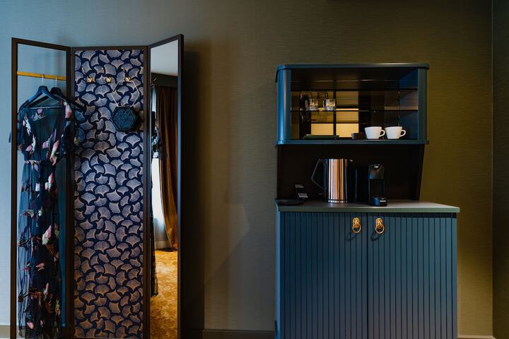 Room 102 of 264
