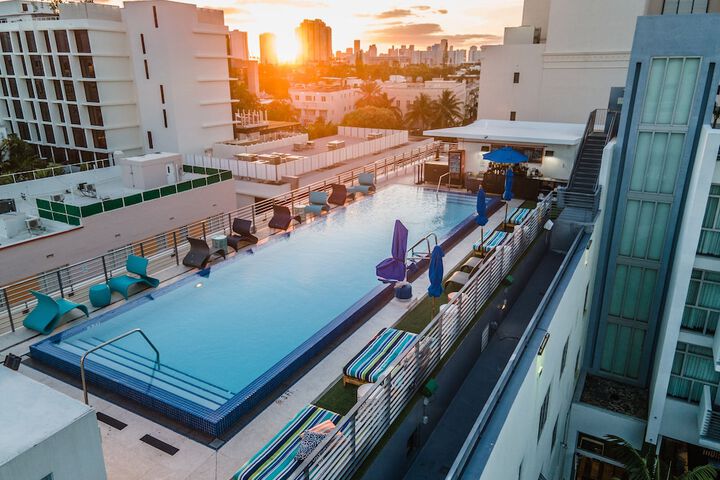 Rooftop pool