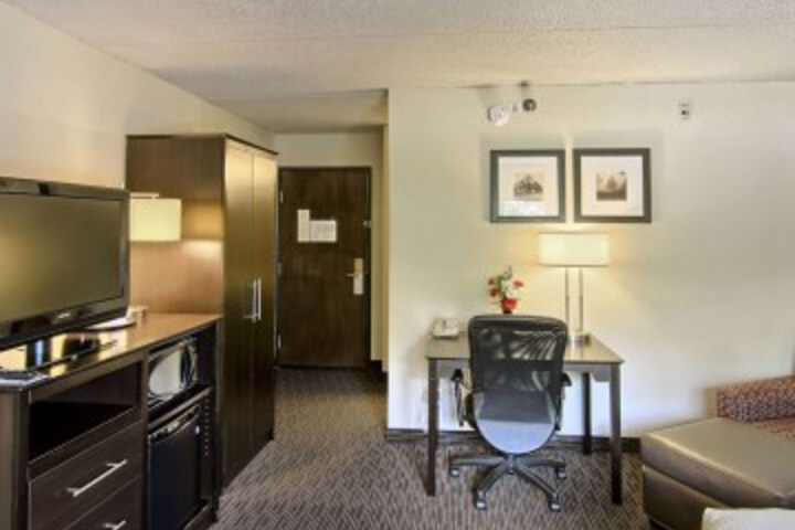 Room 22 of 54