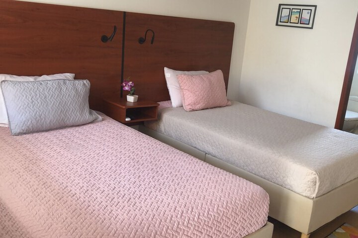 Room 9 of 27