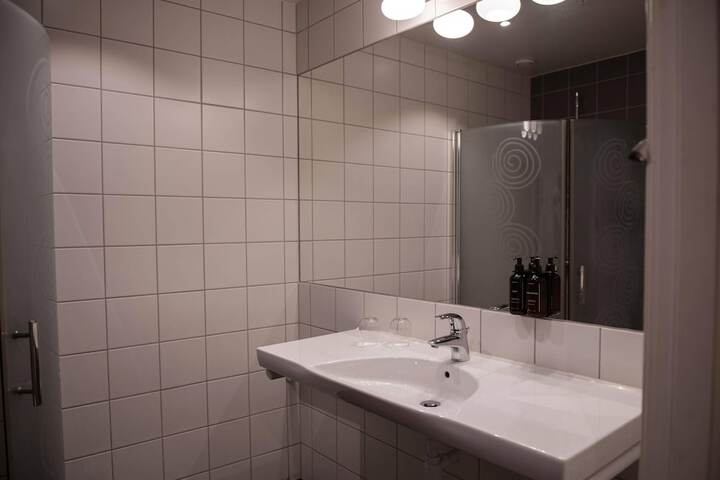 Room 54 of 114