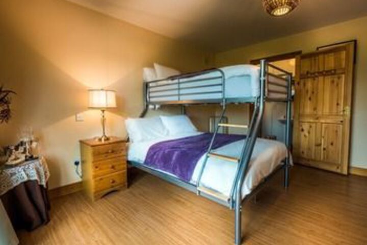 Room 13 of 26
